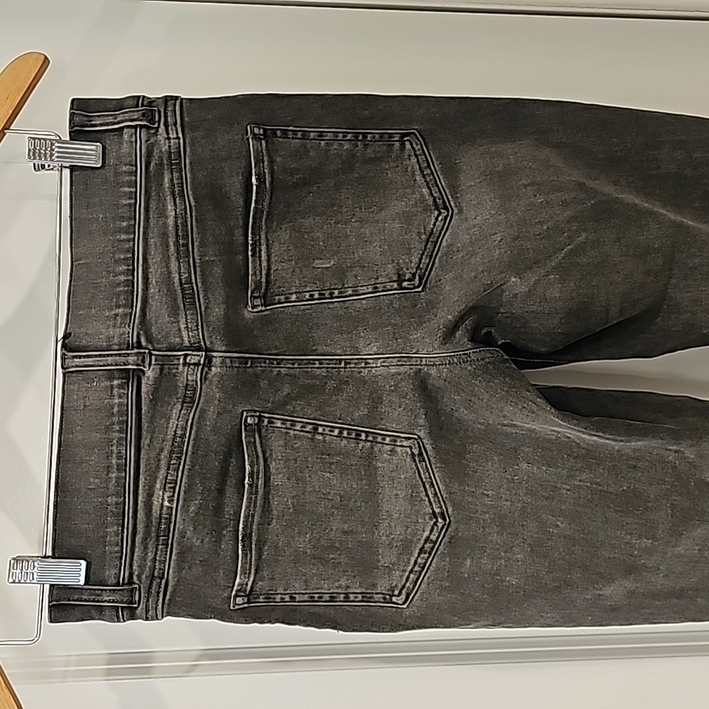 Spanx Gray Distressed Slim Built-in In Shaping Panel High Waist Jeans - Size S/P - Picture 9 of 12